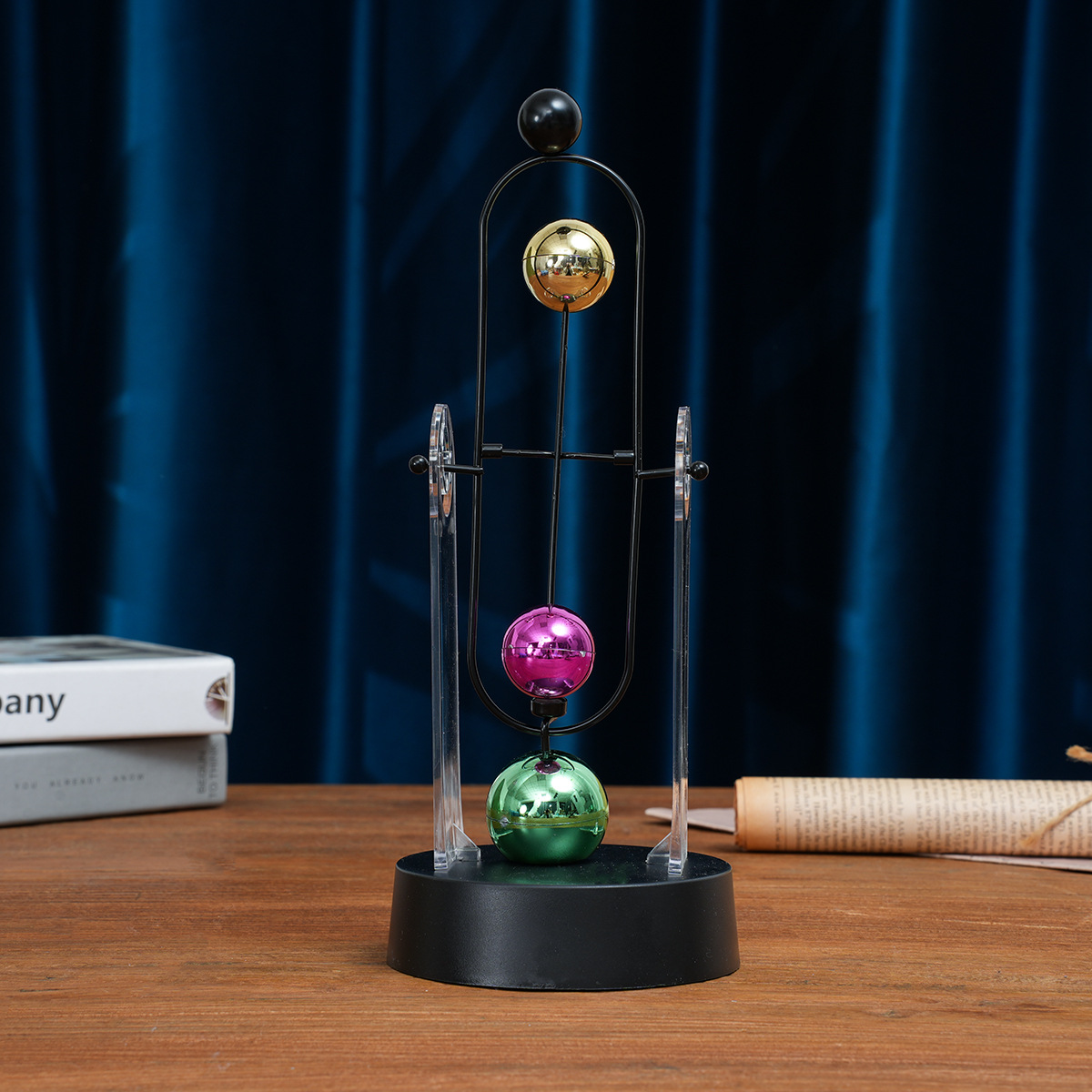 Solar System Orrery - Newton Sarkacı Sürekli Hareket Dekoru Modern