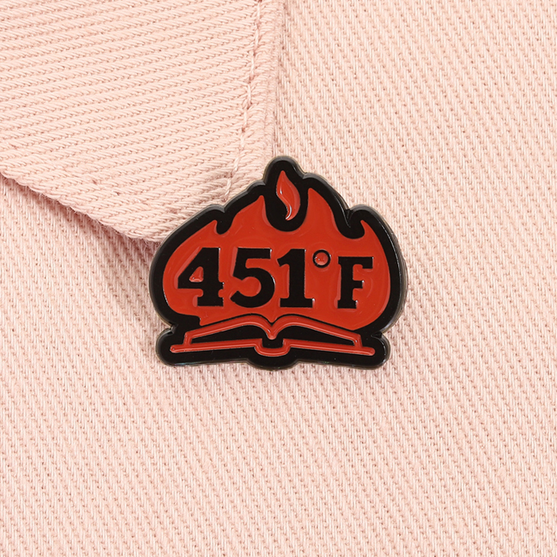 Fahrenheit 451 Kitap Emaye Pin - Science Buddies incelemesi ve fiyatı