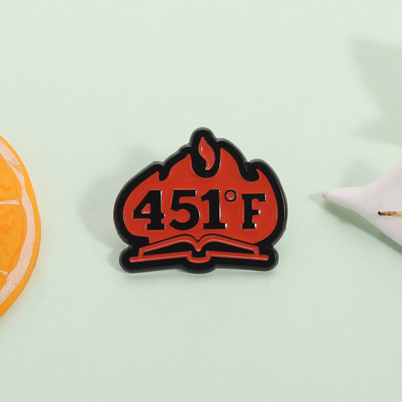 Fahrenheit 451 Kitap Emaye Pin - Science Buddies incelemesi ve fiyatı