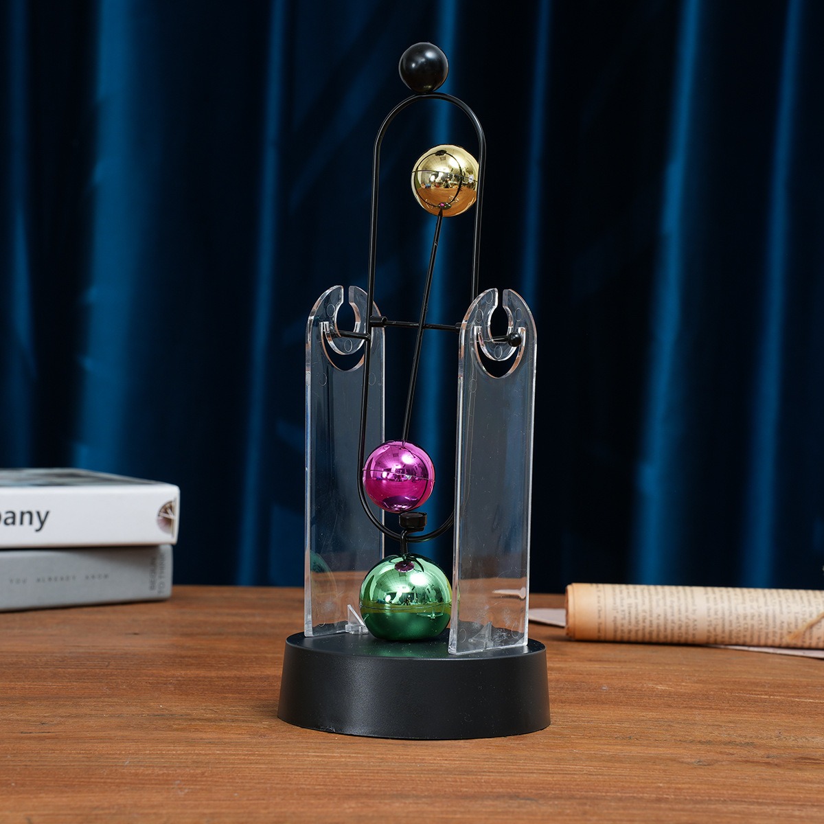 Newton Sarkacı Sürekli Hareket - Solar System Orrery incelemesi ve fiyatı